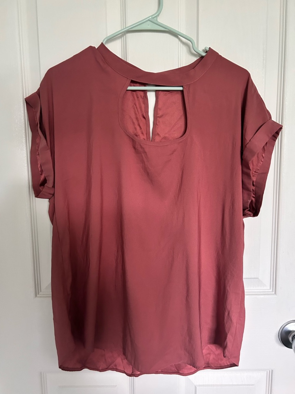 SO Mauve Short Sleeve Blouse with Front Keyhole